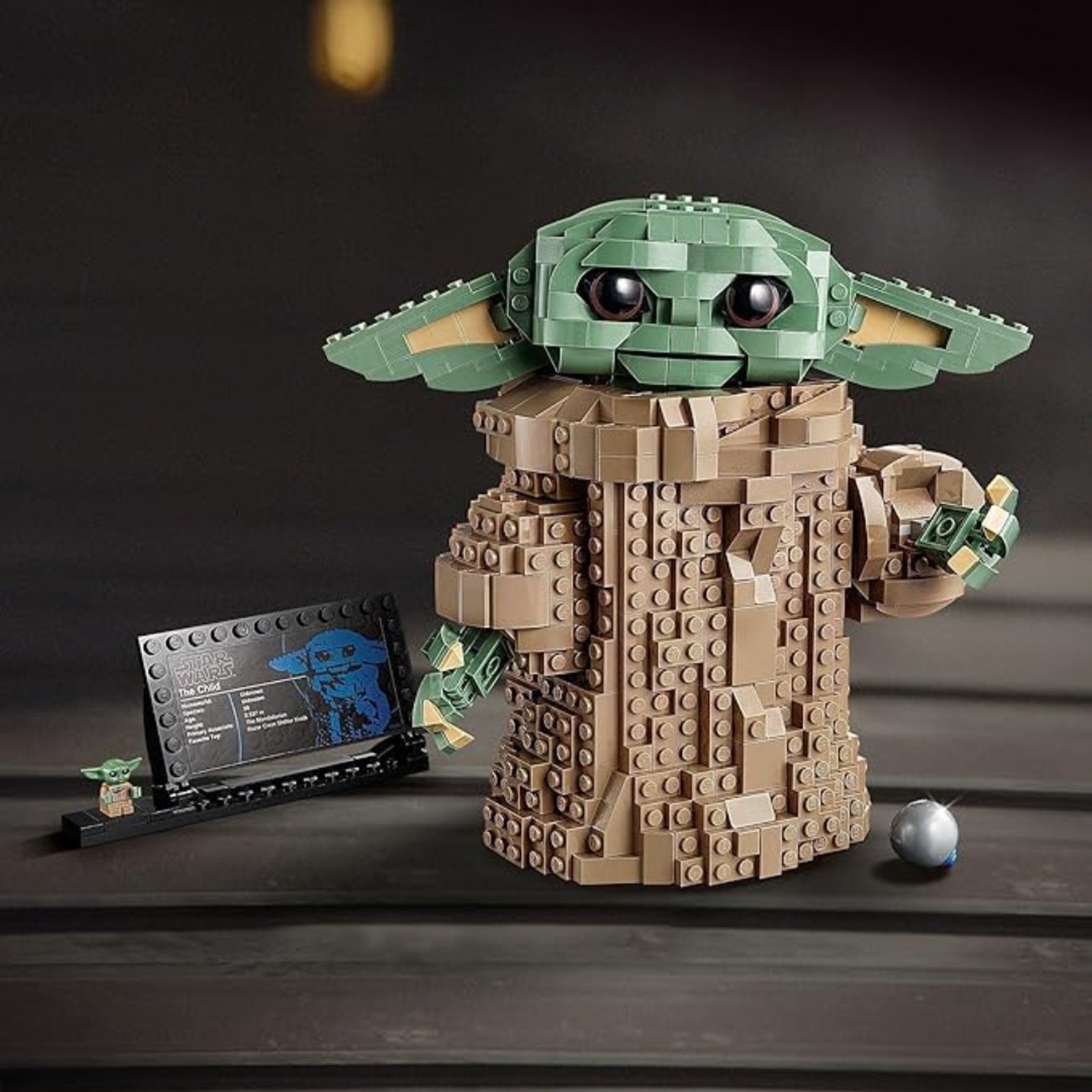 LEGO: Große Baby-Yoda-Figur