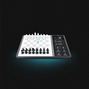 Schachcomputer von Chessnut Evo
