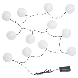SOLVINDEN – Lichterkette mit 12 Lampions