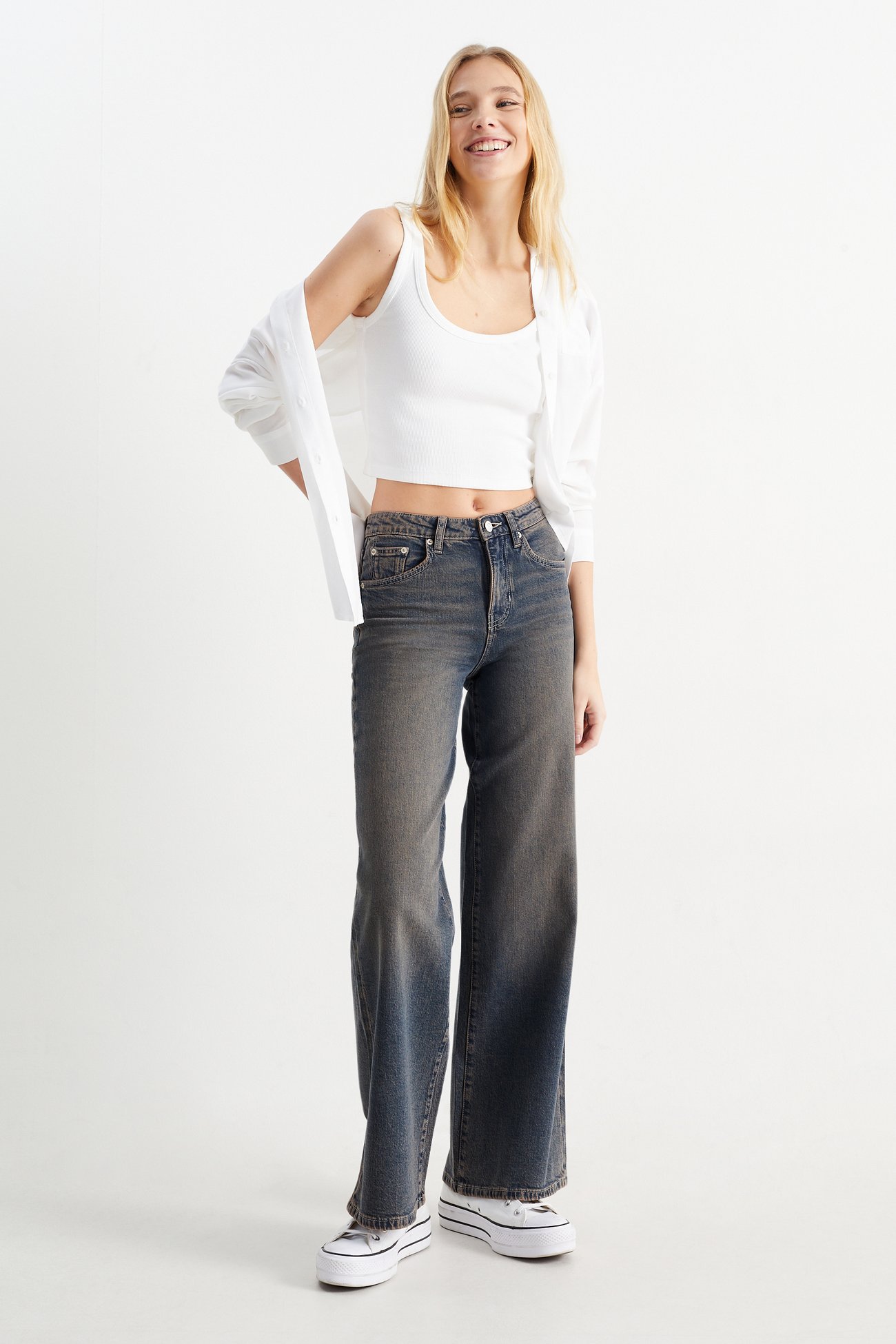 CLOCKHOUSE - Wide Leg Jeans mit Waschung