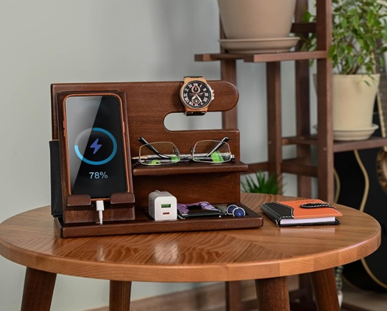 Arbeitsplatzorganizer aus Holz