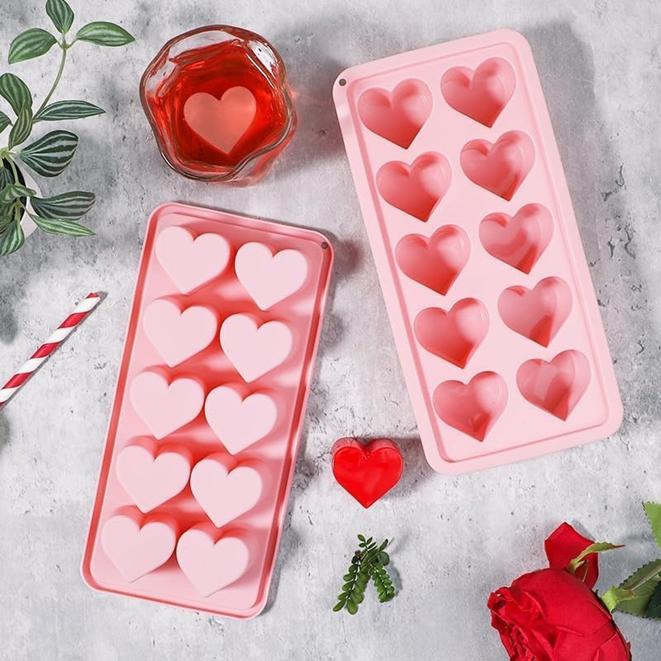 Herzförmige Eiswürfelform (2er Set für 20 Eiswürfel)