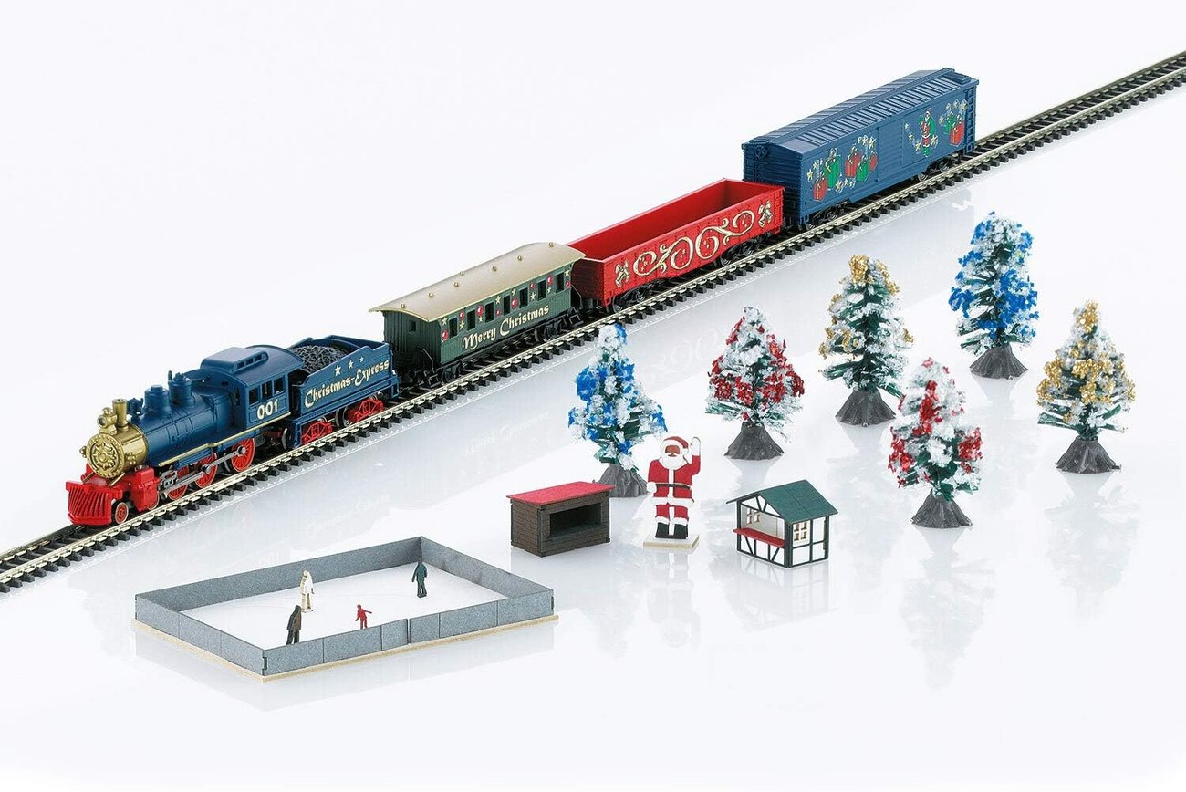 Märklin 81845 - Spur Z Weihnachtsstartpackung mit Dampflok, Wagen