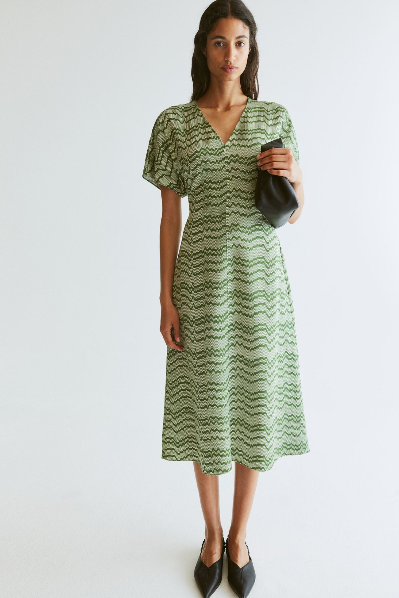 Kleid mit V-Ausschnitt - Grün - Damen