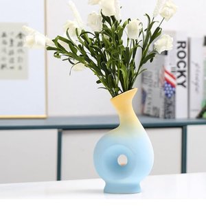 Kleine Keramikvase
