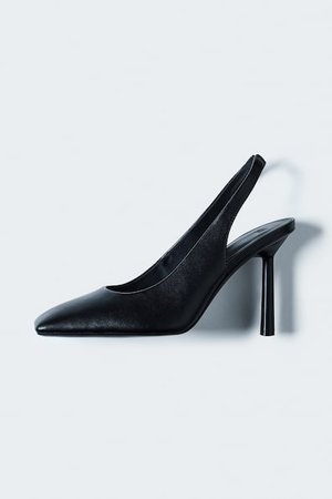 Slingpumps mit eckiger Spitze