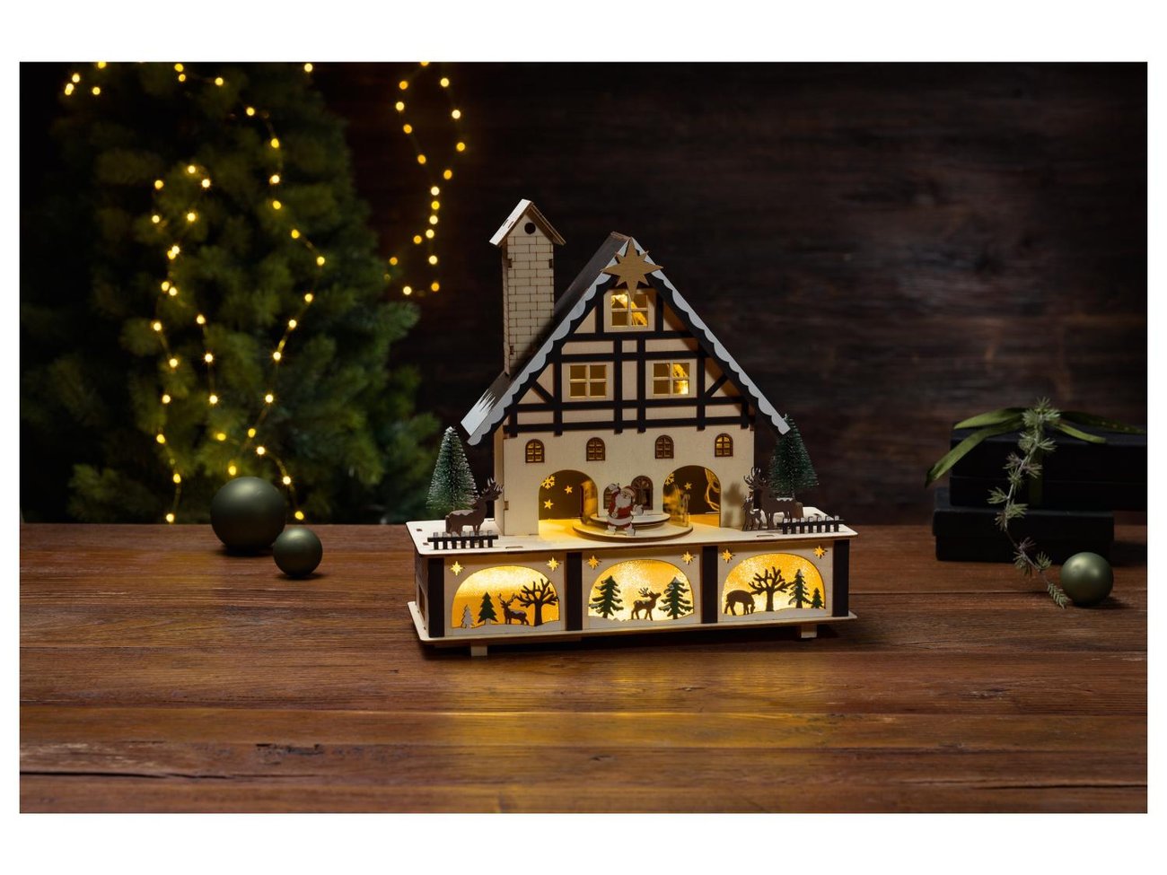 LIVARNO home LED-Winterdorf aus Holz