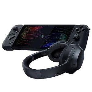 Razer Edge Gaming-Handheld + Opus Headset