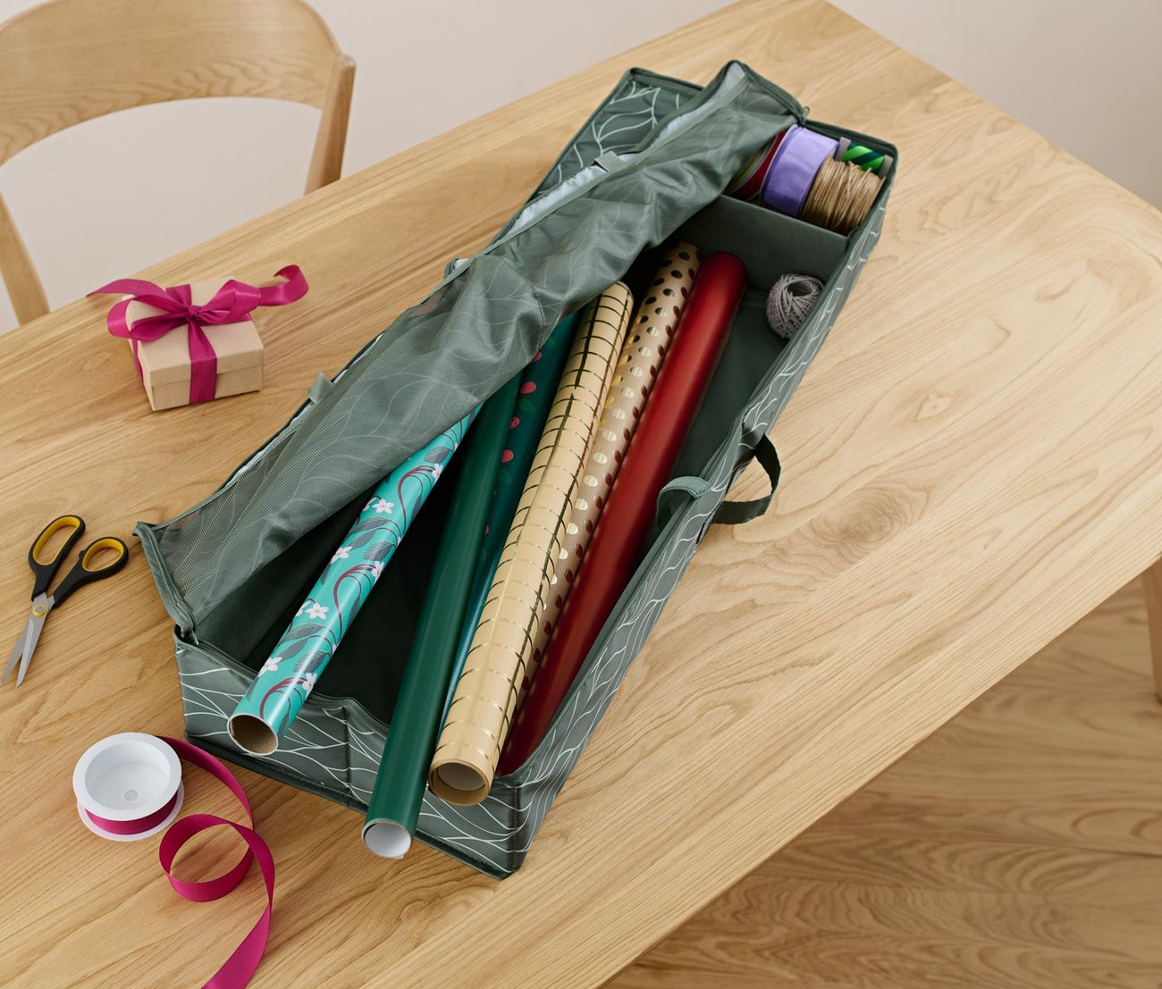 Geschenkpapier-Organizer