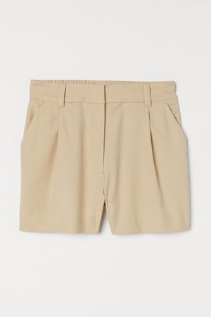 Shorts mit Bundfalten