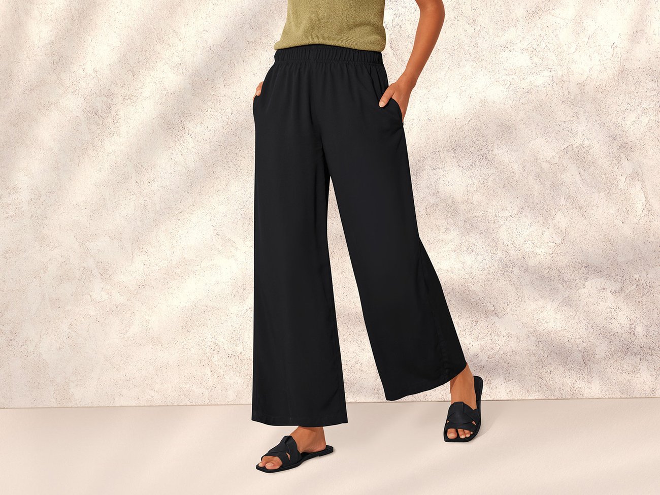 esmara Damen Sommerhose mit weitem Bein