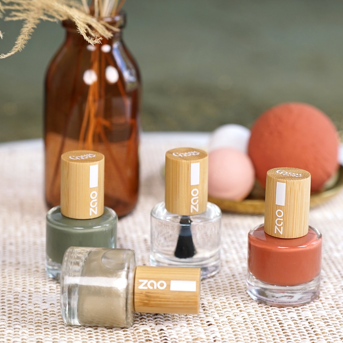 Zao Nail Polish