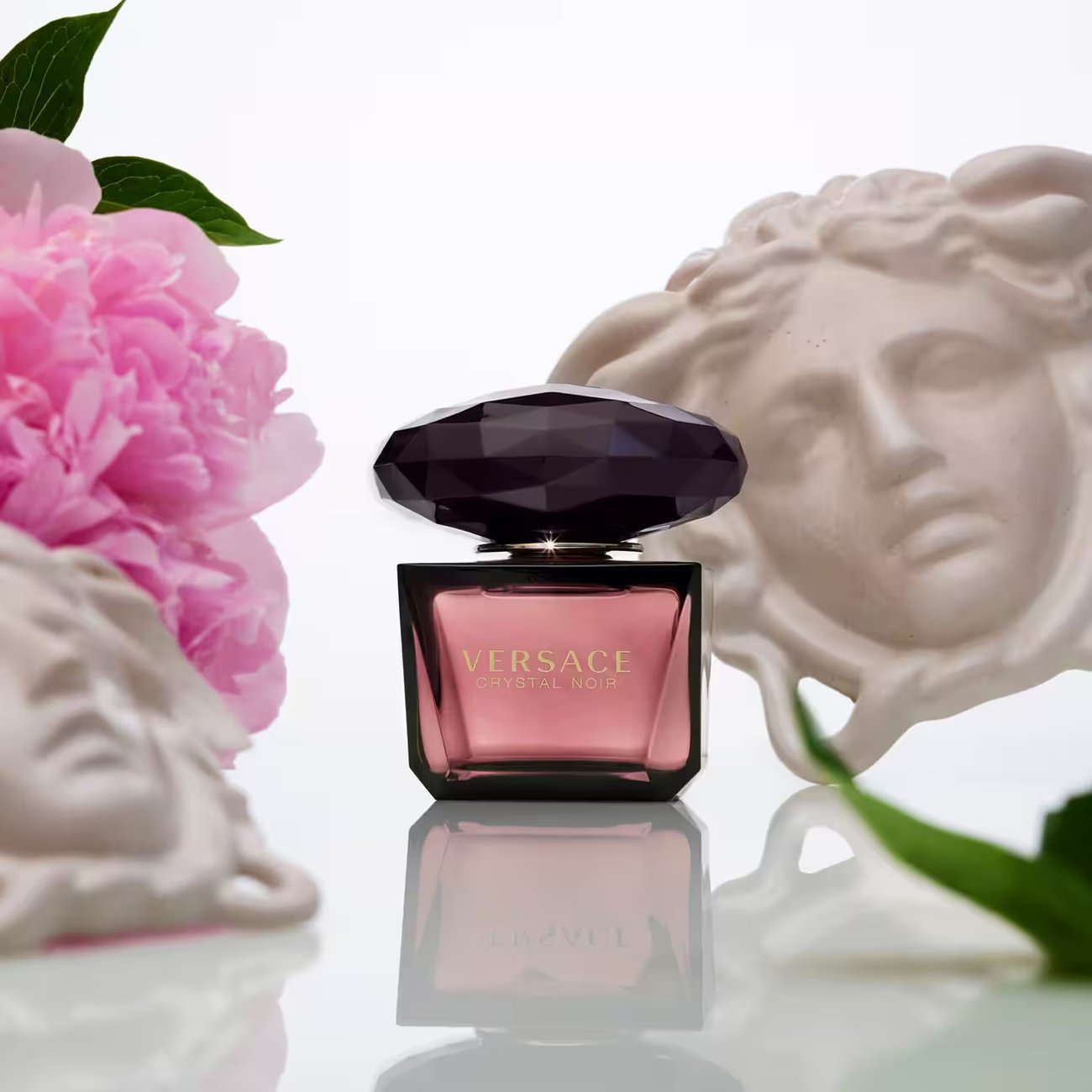 „Crystal Noir“ von Versace