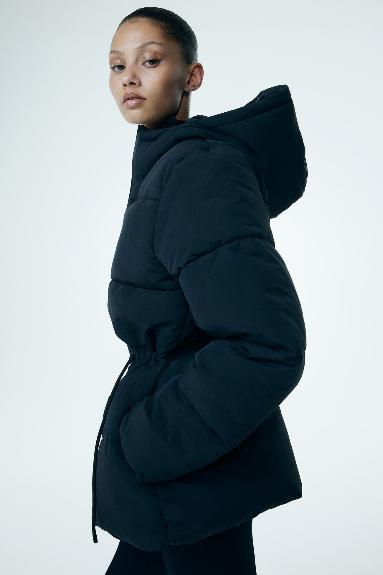 Oversized Pufferjacke mit Tunnelzug