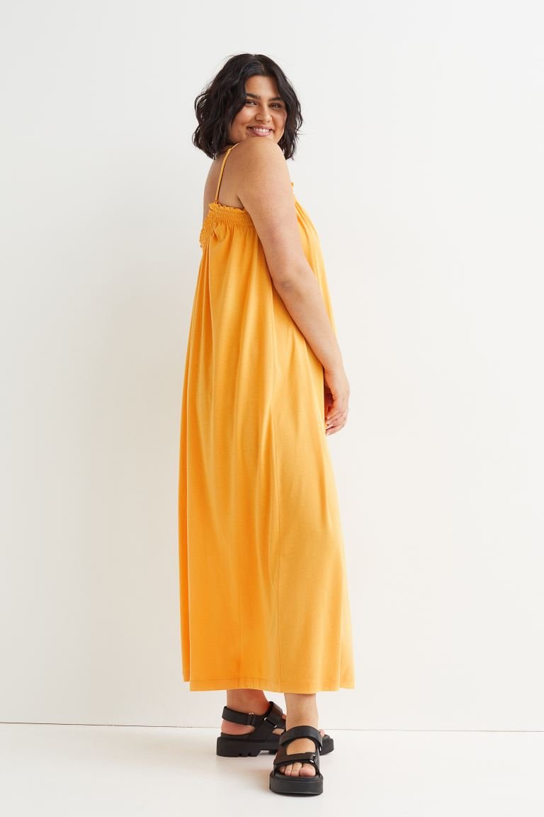 H & M+ Kleid aus Modalmischung - Gelb