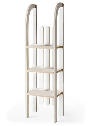 Regal in Schlittenform