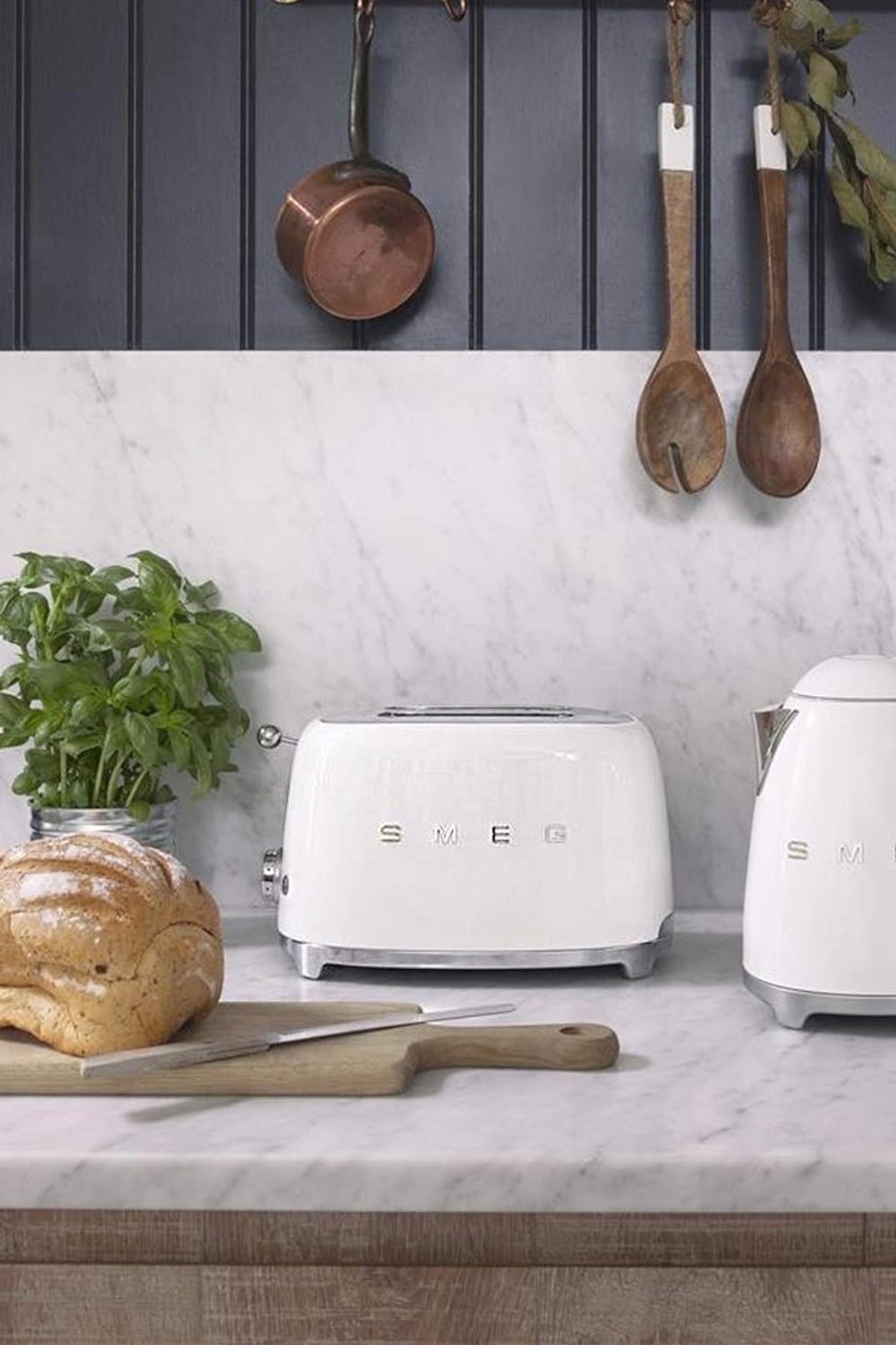 Smeg TSF01CREU Toaster