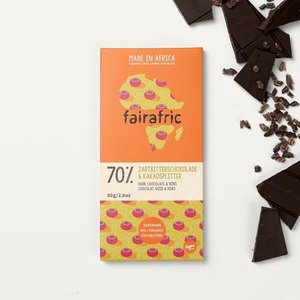 fairafric 70% Bio-Zartbitterschokolade & Kakaosplitter (6 x 80 gr)