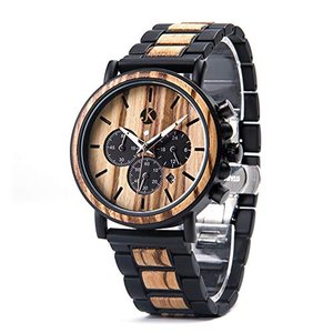Uhr mit Armband aus Holz