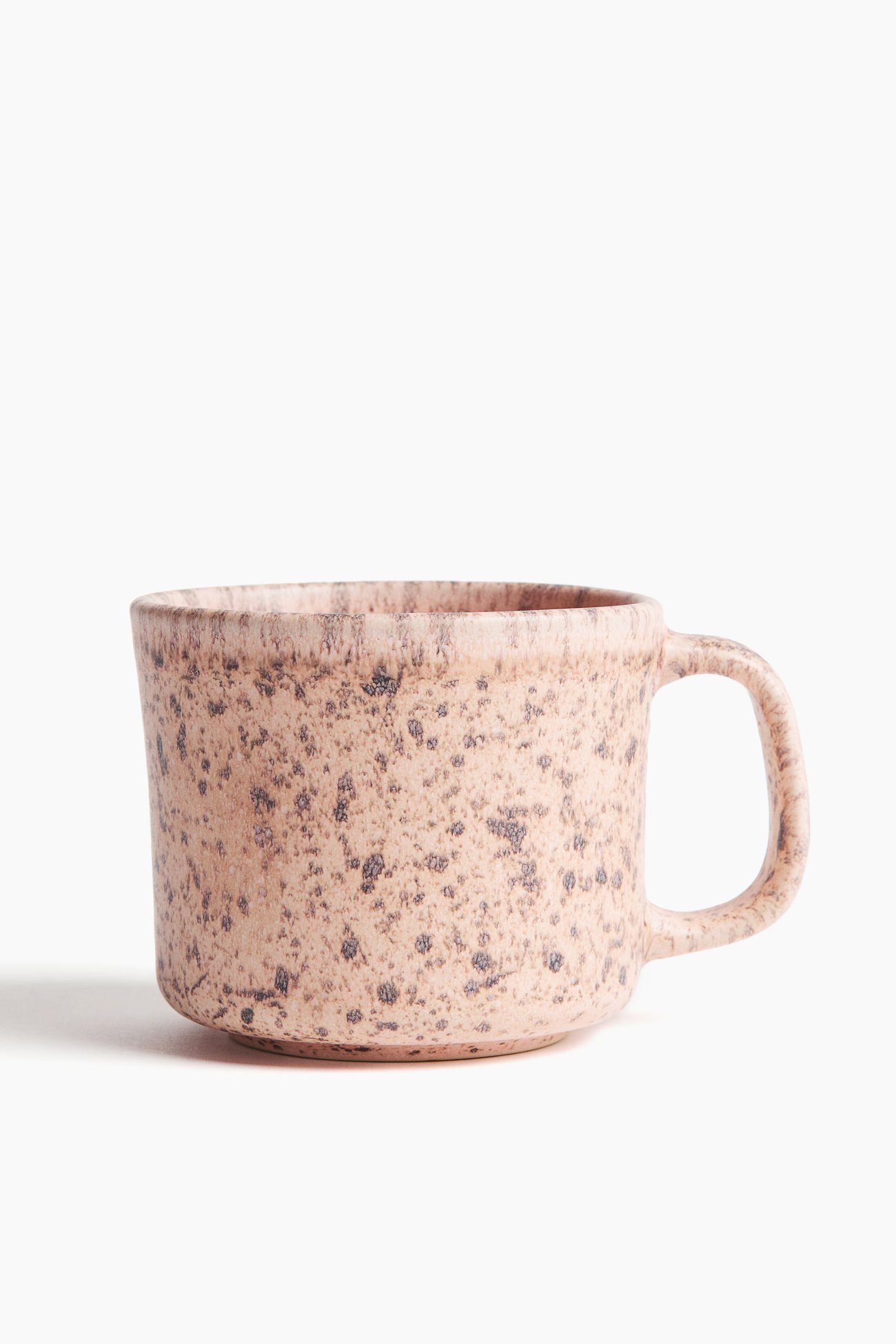 Becher in Rosa