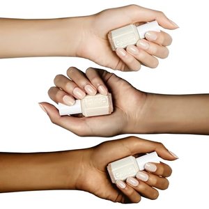 Essie – Nr. 8, limo-scene