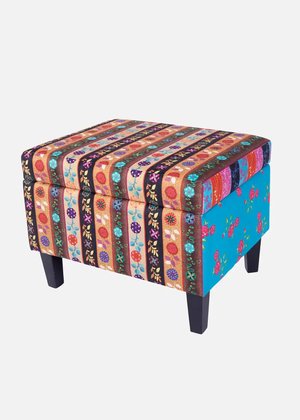 Hocker mit Tablett
