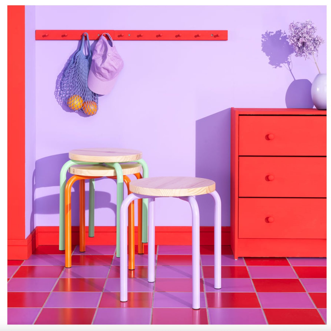 DOMSTEN Hocker