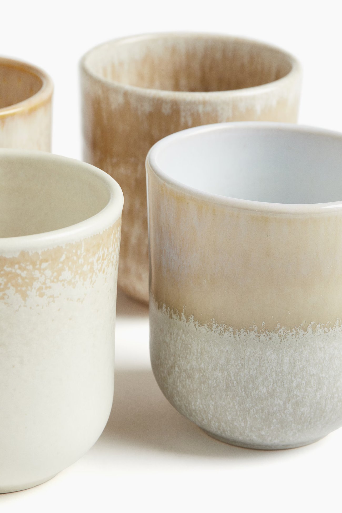 4er-Pack Becher aus Steingut