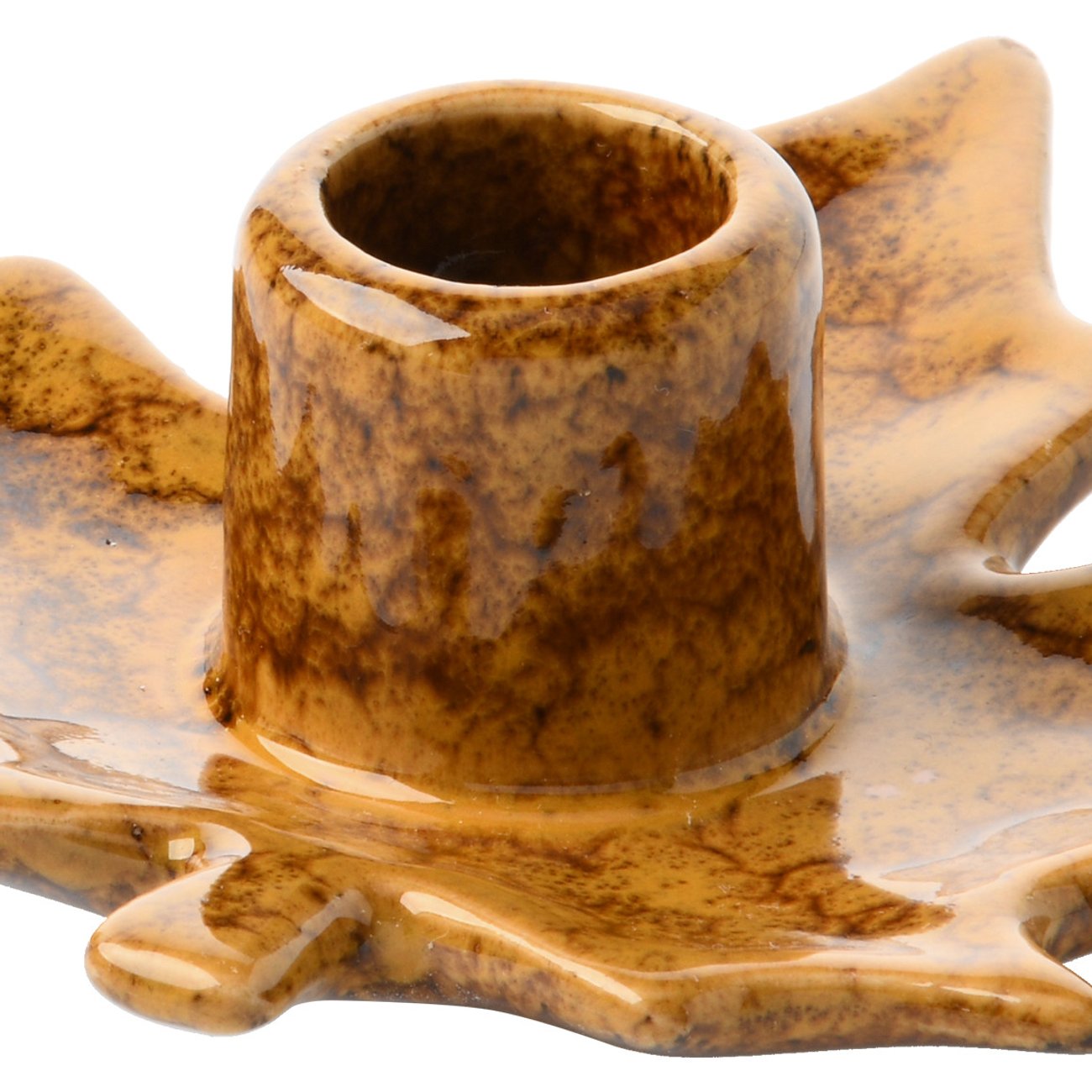 Kerzenhalter in Ahorn-Form