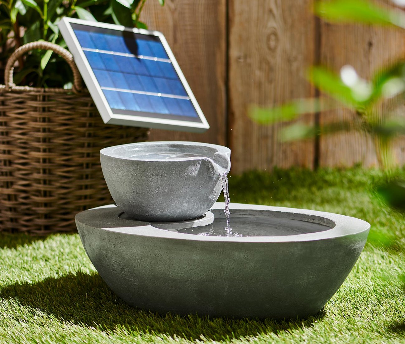 Solar-Gartenbrunnen