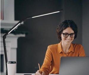 EYOCEAN LED Schreibtischlampe