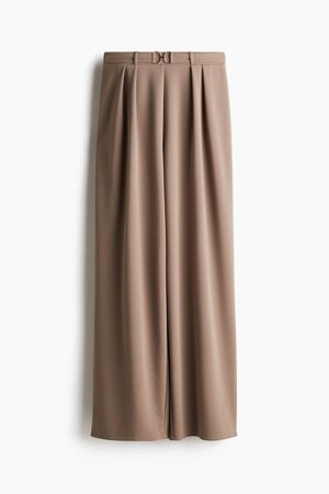 Elegante Hose mit Ziertrense