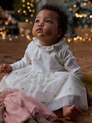 Baby-Kleid mit Materialeffekt in Wollweiß