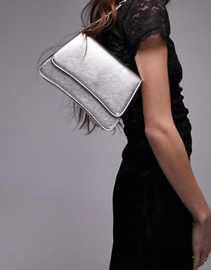 Topshop Schultertasche in Silber