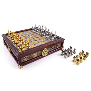 The Noble Collection Quidditch Chess Set Silver & Gold Plated